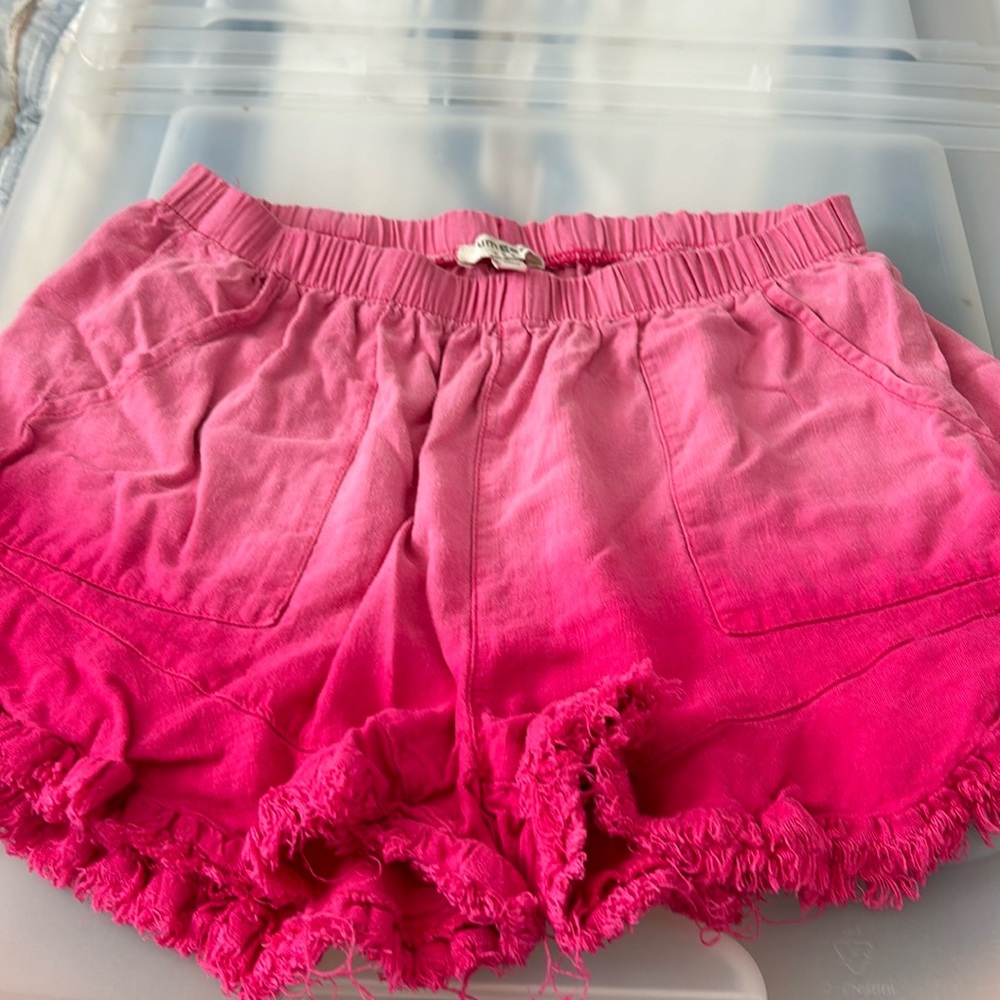 Umgee pink short size small